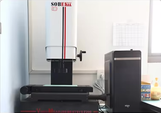 Optical Profile Projector